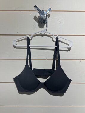 SKIMS Fits Everybody T Shirt Bra 34A Onyx New Without Tag